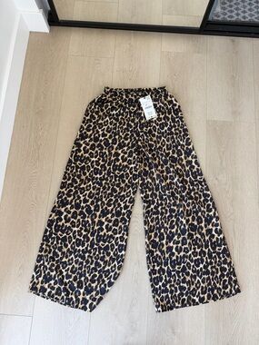 Zara Leopard-Print Wide Leg Pants in Black and Tan
